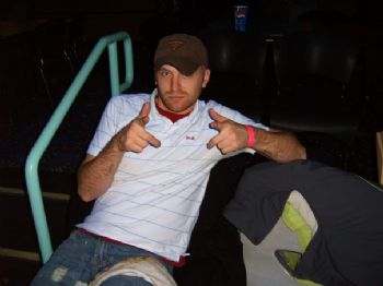 sellyes19 profile photo
