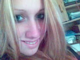 dezy1985 profile photo