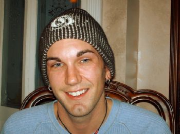 jcrbux77 profile photo