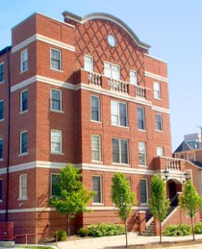 aweeks44 profile photo