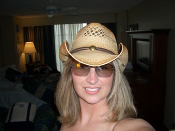 CaliChic80 profile photo