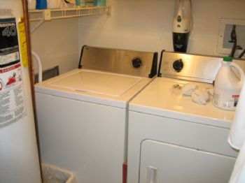 laurmb10 profile photo