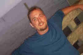 larebare profile photo