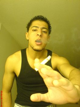 ali_13500 profile photo