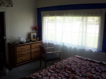 lthomson profile photo