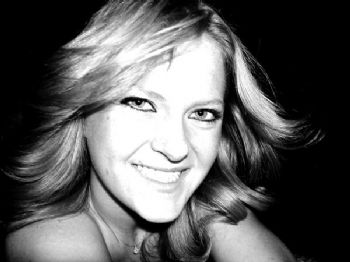 Selene23 profile photo