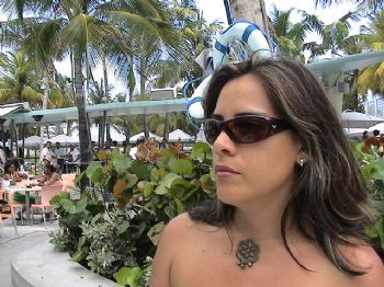 Elvia profile photo