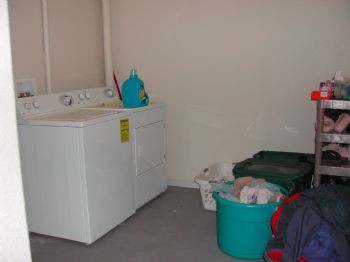 twobucks83 profile photo