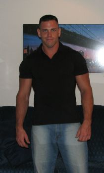 italianguy25 profile photo