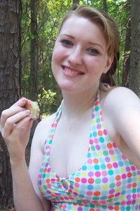 kat12986 profile photo