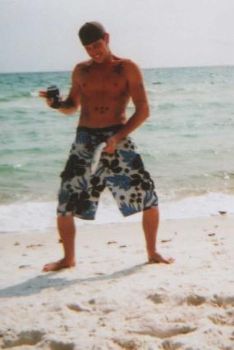 Derrek19 profile photo