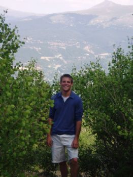 sryounger83 profile photo