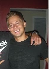 thome9 profile photo