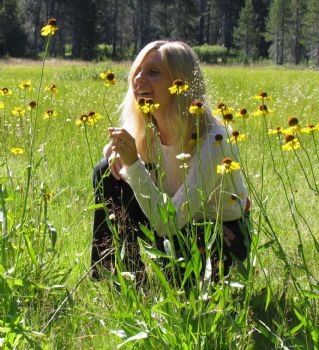 cuteblondeaz profile photo