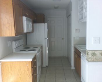 MelanieB83 profile photo