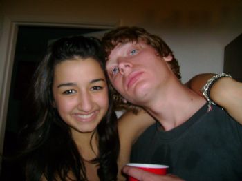 kimv33 profile photo