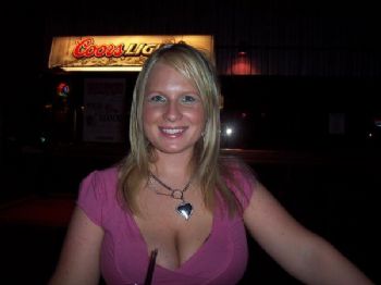 buterfly3883 profile photo