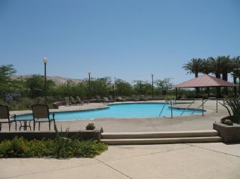 lookingon02 profile photo