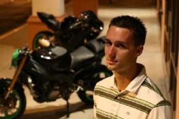 zackiechan profile photo