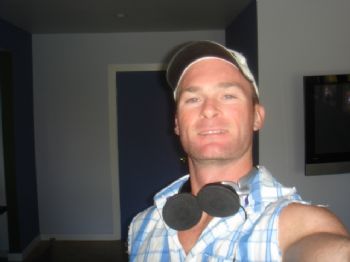 damo82 profile photo