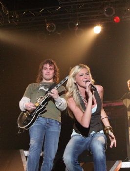 corijean profile photo