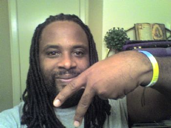 larry01 profile photo
