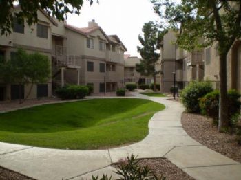 elretsvek profile photo