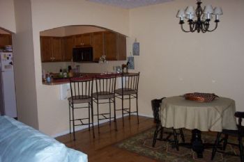 tiffch83 profile photo