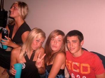 loveyd0vey profile photo