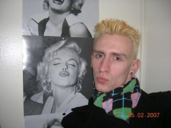 robbie1987 profile photo