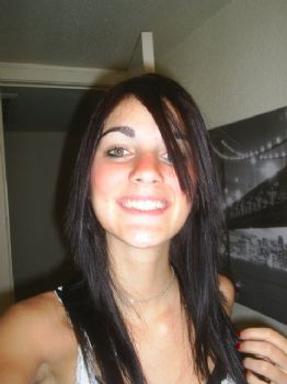 missvicky profile photo