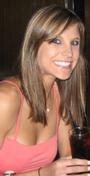 BethanyK17 profile photo