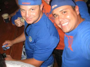 red1073 profile photo