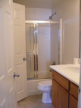 ydiaz13 profile photo