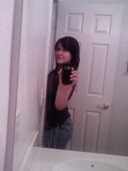 SinDee profile photo