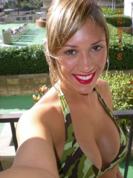 lzbbritty profile photo