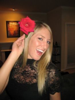 LauraG1986 profile photo