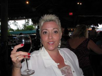 fayfay profile photo