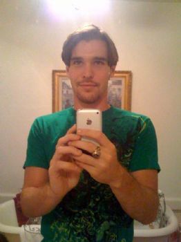 adam08 profile photo