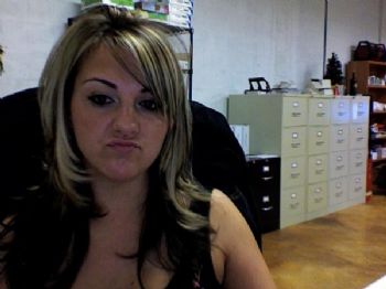 QuEeNaHarTz profile photo