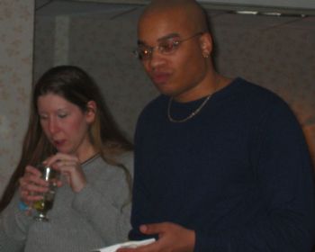 djhives profile photo