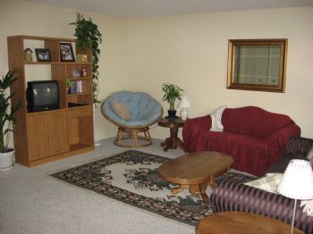 snooemil profile photo