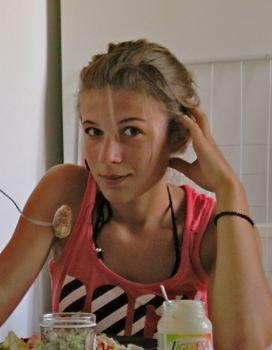 StefanieL profile photo