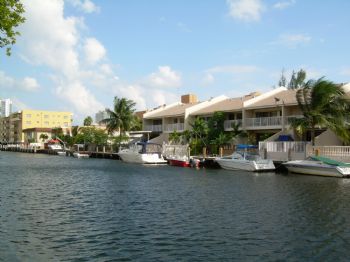 normalissa profile photo