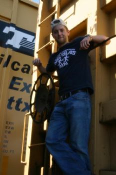 Reignavich profile photo