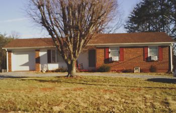 jenalise profile photo