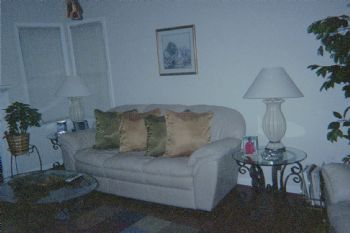 KRISTIT profile photo