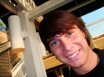 jaycumbie199 profile photo