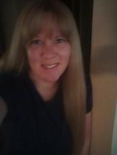 LoriNik65 profile photo