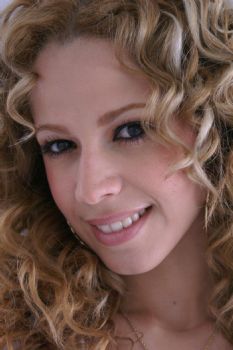 mayli profile photo